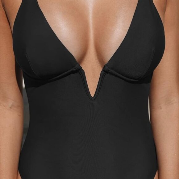 Cupshe Swimsuit 1-piece deep V neck crisscross back ad strap Black Med - Picture 6 of 12